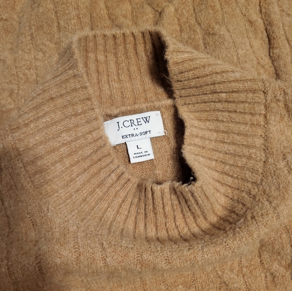 J Crew Factory Sweater - Picture 3 of 4